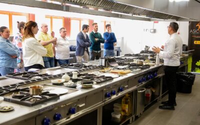 VENARI comienza sus jornadas formativas con una masterclass de Javier Chozas